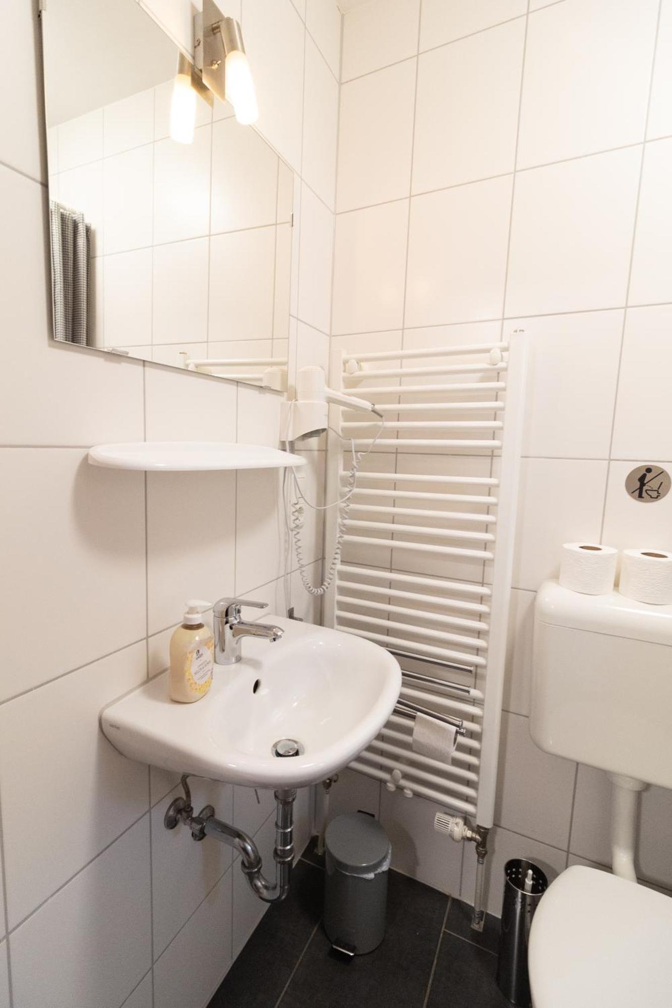 Gaestezimmer Am Alten Kaffee Hof Suderburg Eksteriør billede